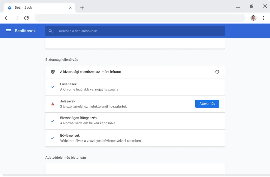 A képen lévő Chrome-böngészőablakban olyan Google-fiókok szinkronizálási és fiókbeállításai láthatók, amelyeknél engedélyezve van a szinkronizálás.